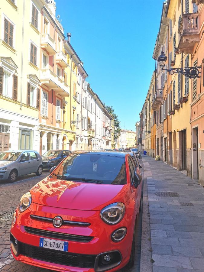 Parma Borgo Antico I I I Free Privat Parking Apartment Exterior foto